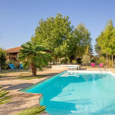 Hotel La Plaine 3*